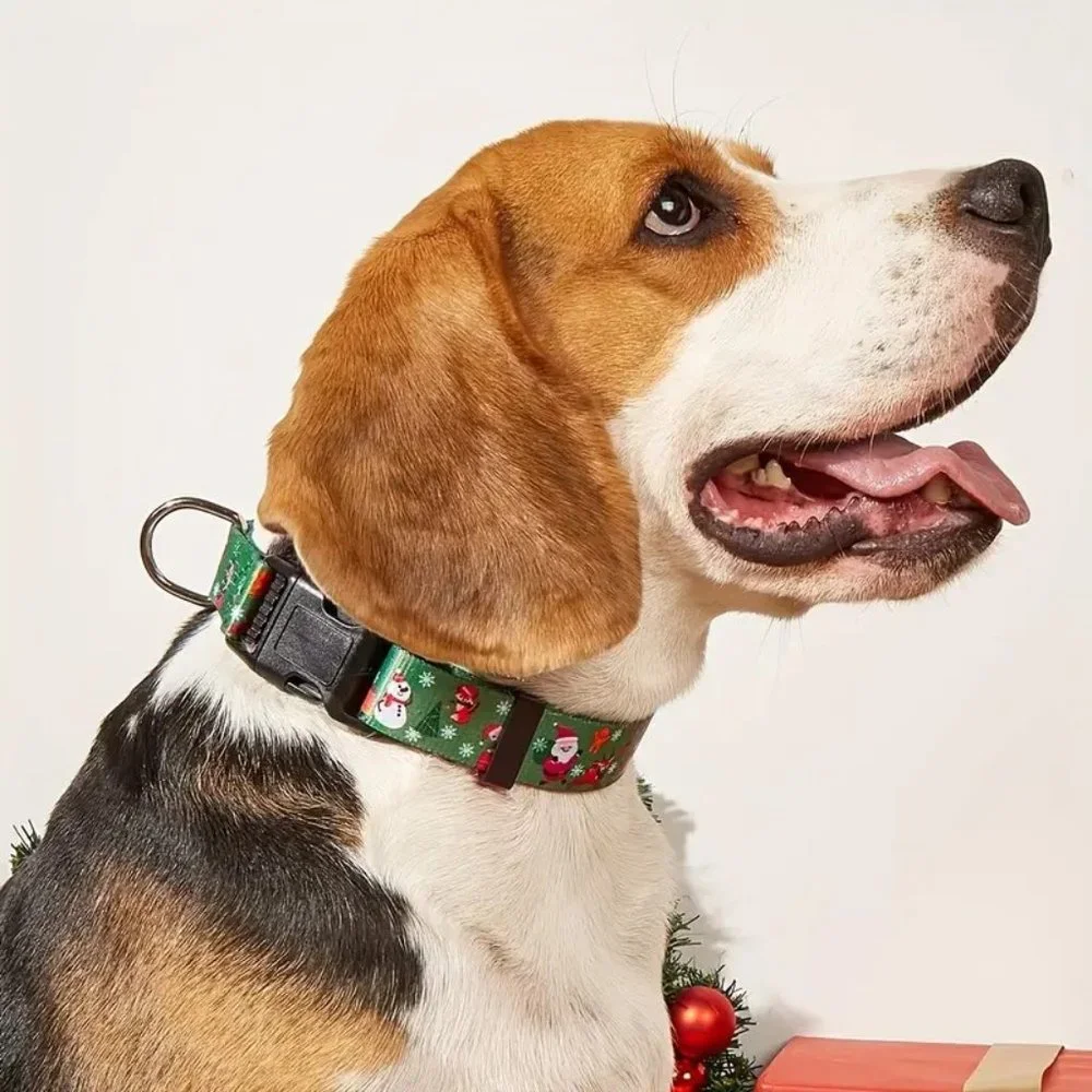 NWT Christmas Holiday Dog Collar Red Medium